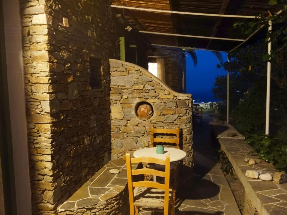 Το Κατἑ Aparthotel Artemonas Luaran gambar