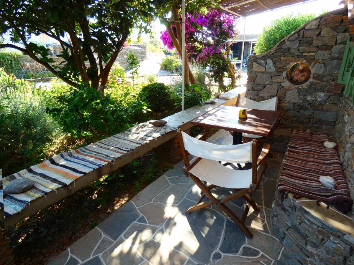 Το Κατἑ Aparthotel Artemonas Luaran gambar