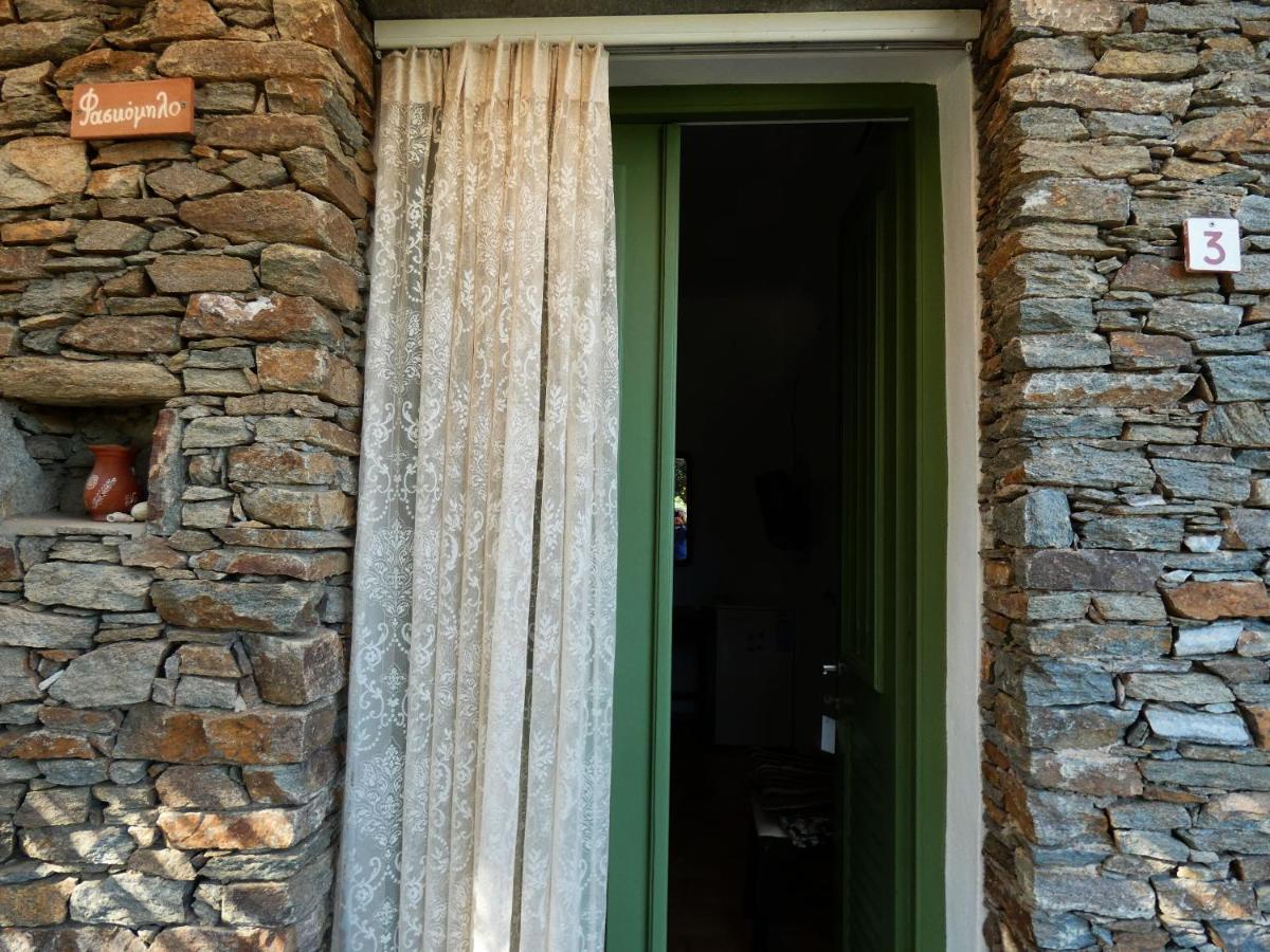 Το Κατἑ Aparthotel Artemonas Luaran gambar