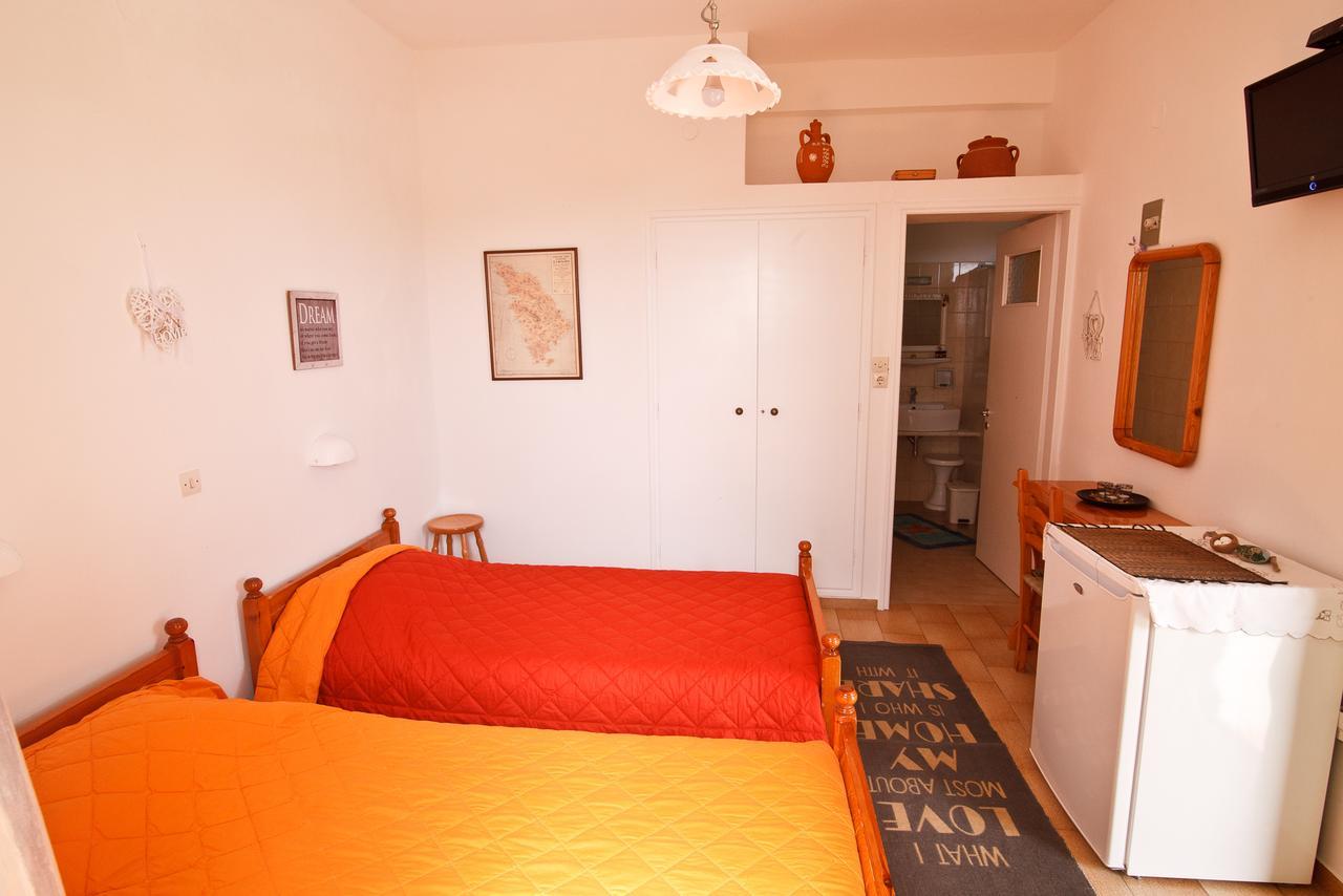 Το Κατἑ Aparthotel Artemonas Luaran gambar